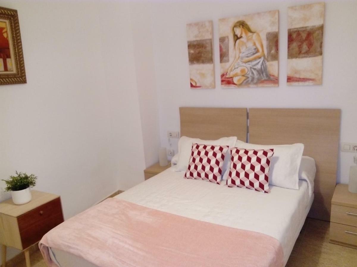 Apartamento Dos Aceras Malaga Exterior photo